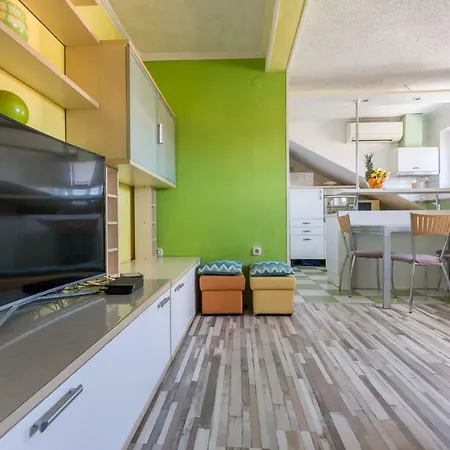 Lives As A Local And Feel Split, 5 Min From Promenada * سبليت
