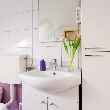 Lives As A Local And Feel Split, 5 Min From Promenada * Split