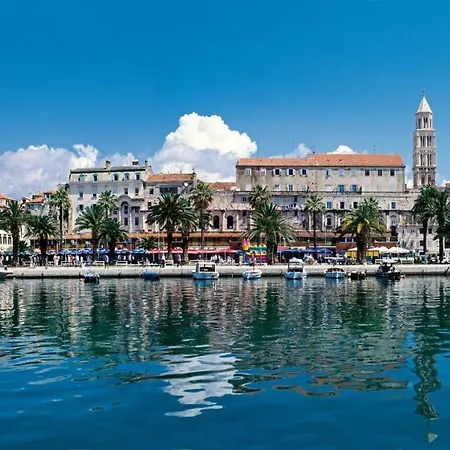 Apartman Lives As A Local And Feel Split, 5 Min From Promenada *